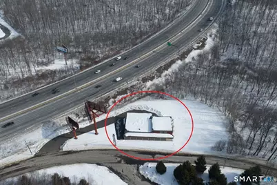 649 Captain Neville Drive, Waterbury, CT 06705 - Photo 3