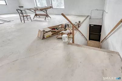 649 Captain Neville Drive, Waterbury, CT 06705 - Photo 15