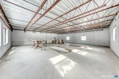 649 Captain Neville Drive, Waterbury, CT 06705 - Photo 13