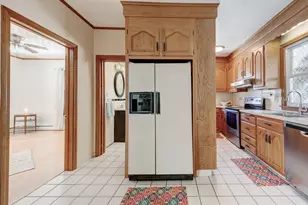 176 New Litchfield St, Torrington, CT 06790 - Photo 11