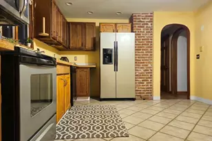 35 Lardner Rd, Bristol, CT 06010 - Photo 7