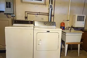 35 Lardner Rd, Bristol, CT 06010 - Photo 33