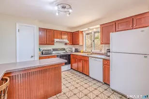 48 Sawmill Brook Ln, Mansfield, CT 06250 - Photo 17