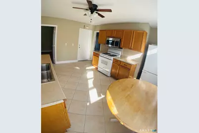 632 East Street Street, New Britain, CT 06051 - Photo 11