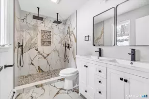 176 Strobel Rd, Trumbull, CT 06611 - Photo 23