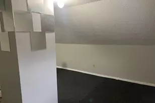 1880 Seaview Ave, Bridgeport, CT 06610 - Photo 9