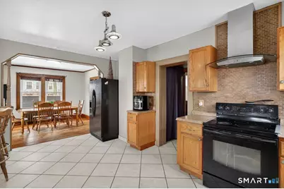 330 Hillside Avenue, Hartford, CT 06106 - Photo 11