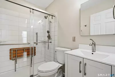 31 Saint George Place #31, Newtown, CT 06482 - Photo 21