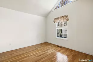 31 St George Pl, Newtown, CT 06482 - Photo 23