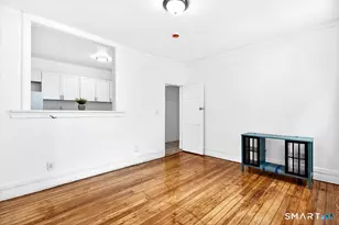 408 East Ave, Bridgeport, CT 06610 - Photo 13