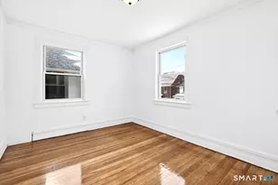 408 East Ave, Bridgeport, CT 06610 - Photo 21