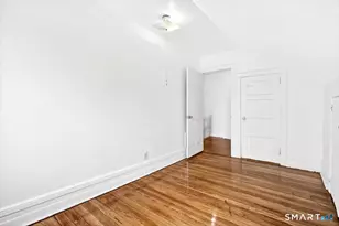 408 East Ave, Bridgeport, CT 06610 - Photo 31