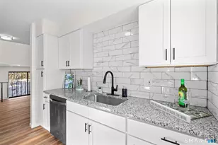 19 Stonegate Cir, Branford, CT 06405 - Photo 7