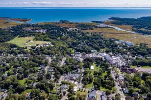 66 High St, Guilford, CT 06437 - Photo 3