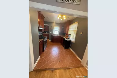21 Matthews Street, Milford, CT 06460 - Photo 9