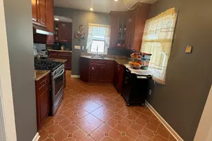 21 Matthews St, Milford, CT 06460 - Photo 9
