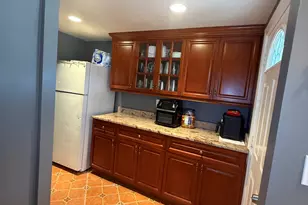 21 Matthews St, Milford, CT 06460 - Photo 11