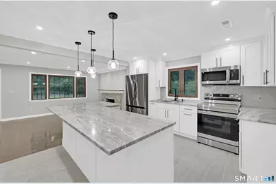 108 Riverside Road, Newtown, CT 06482 - Photo 7