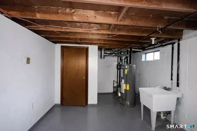 53 Farmstead Circle, Bloomfield, CT 06002 - Photo 15