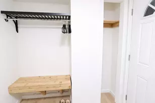 47 Dix St, West Haven, CT 06516 - Photo 17