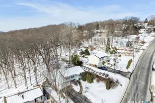 178 Osborn Rd, Naugatuck, CT 06770 - Photo 3