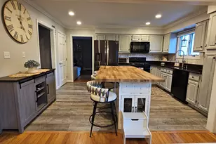 54 Milne Ave, Shelton, CT 06484 - Photo 7