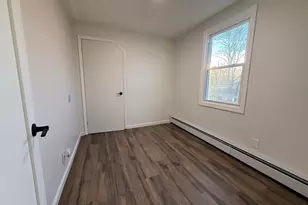 53 Mahl Ave, Hartford, CT 06120 - Photo 11