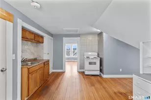 484 Church St, New Britain, CT 06051 - Photo 9