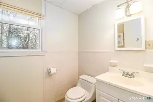 135 Parsonage Hill Rd, North Branford, CT 06472 - Photo 31