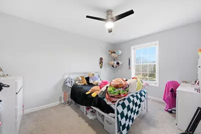 1084 East Lake Road, Montville, CT 06370 - Photo 17