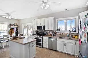 121 Insalaco Dr, Windham, CT 06280 - Photo 5