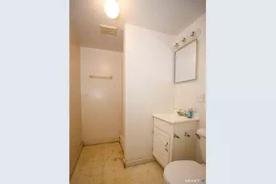 158 West Thames Street, Norwich, CT 06360 - Photo 25