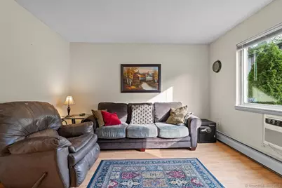 218 Oakville Avenue #APT C, Waterbury, CT 06708 - Photo 5