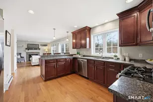 555 Wall St, Hebron, CT 06248 - Photo 7