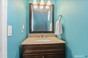 44 Pleasant St, Stamford, CT 06901 - Photo 19