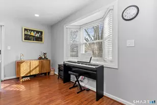 44 Pleasant St, Stamford, CT 06901 - Photo 11