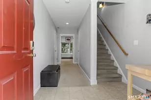 44 Pleasant St, Stamford, CT 06901 - Photo 3