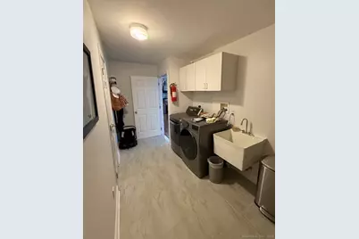 368 Hoyt Street, Darien, CT 06820 - Photo 33