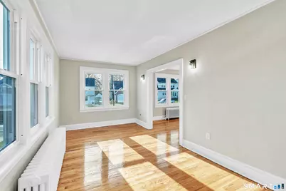 126 Thomas Street, West Hartford, CT 06119 - Photo 9