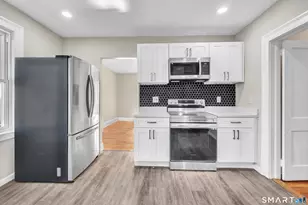 126 Thomas St, West Hartford, CT 06119 - Photo 15