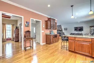 39 Fawn Meadow Dr, Naugatuck, CT 06770 - Photo 15