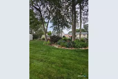 39 Fawn Meadow Drive, Naugatuck, CT 06770 - Photo 39