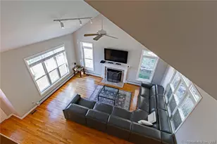 11 Squantz View Dr, New Fairfield, CT 06812 - Photo 5