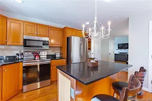 11 Squantz View Dr, New Fairfield, CT 06812 - Photo 7