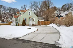 15 Evelyn Rd, Derby, CT 06418 - Photo 31