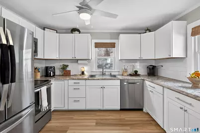 15 Evelyn Road, Derby, CT 06418 - Photo 15