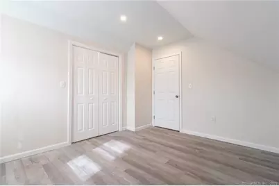 112 Thomas Street, West Hartford, CT 06119 - Photo 29