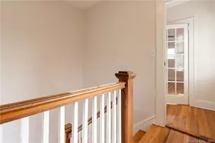 112 Thomas St, West Hartford, CT 06119 - Photo 21