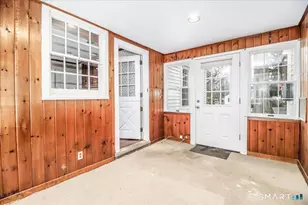 28 Overbrook Rd, Norwalk, CT 06851 - Photo 9