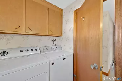 16 Ivory Road, Bloomfield, CT 06002 - Photo 11